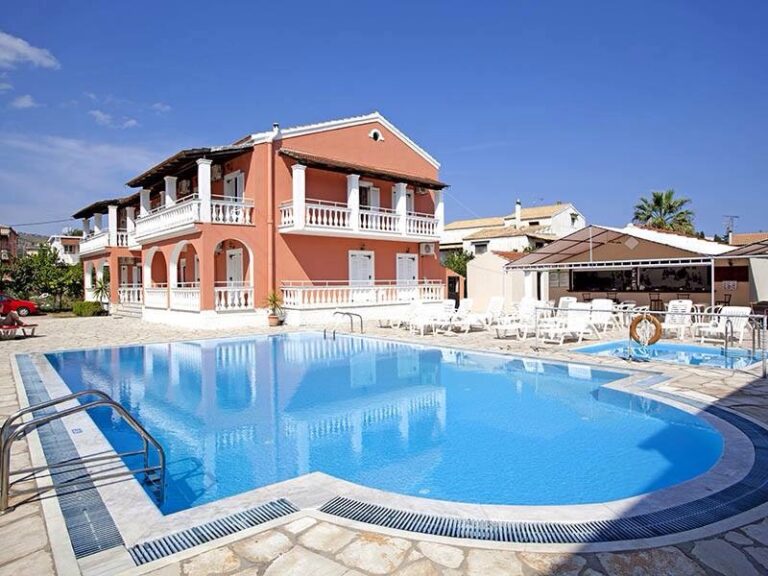 DonnaAmelia1 1 768x576